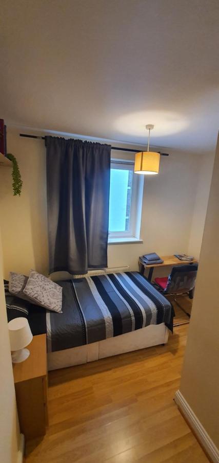 Double Room&Private Bath Near The Square Mile Лондон Екстер'єр фото