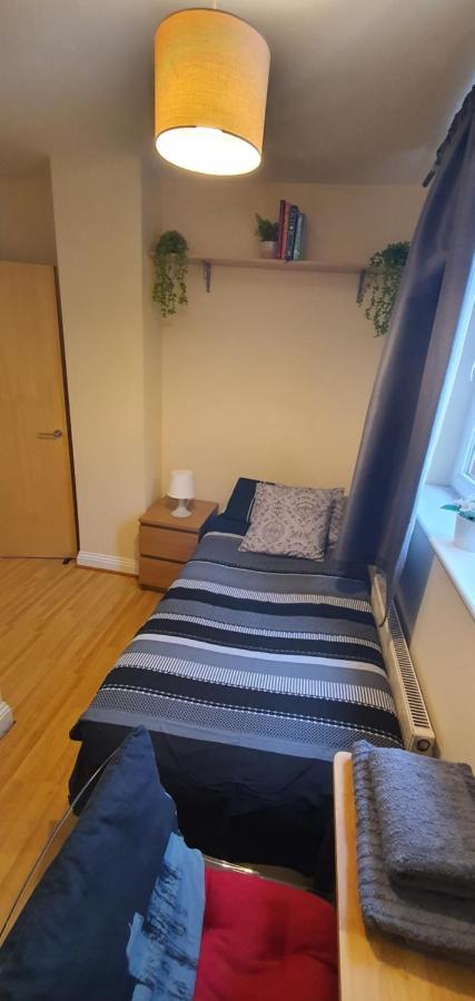 Double Room&Private Bath Near The Square Mile Лондон Екстер'єр фото