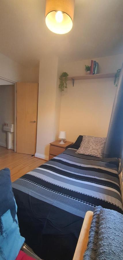 Double Room&Private Bath Near The Square Mile Лондон Екстер'єр фото